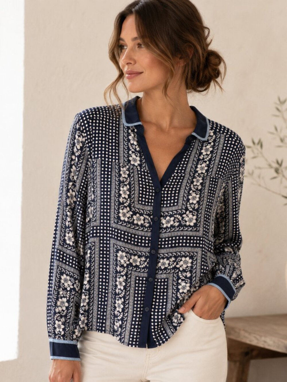 Anthropologie Maeve Navy White Floral Polka Dot Rayon Blouse Size 10 Boho